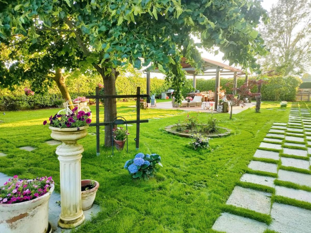 Villa Albina La Loggia 外观 照片